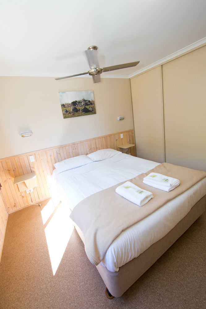 Armidale Tourist Park Hotel ภายนอก รูปภาพ