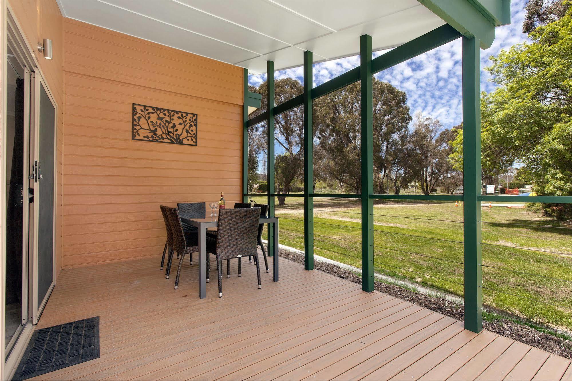Armidale Tourist Park Hotel ภายนอก รูปภาพ