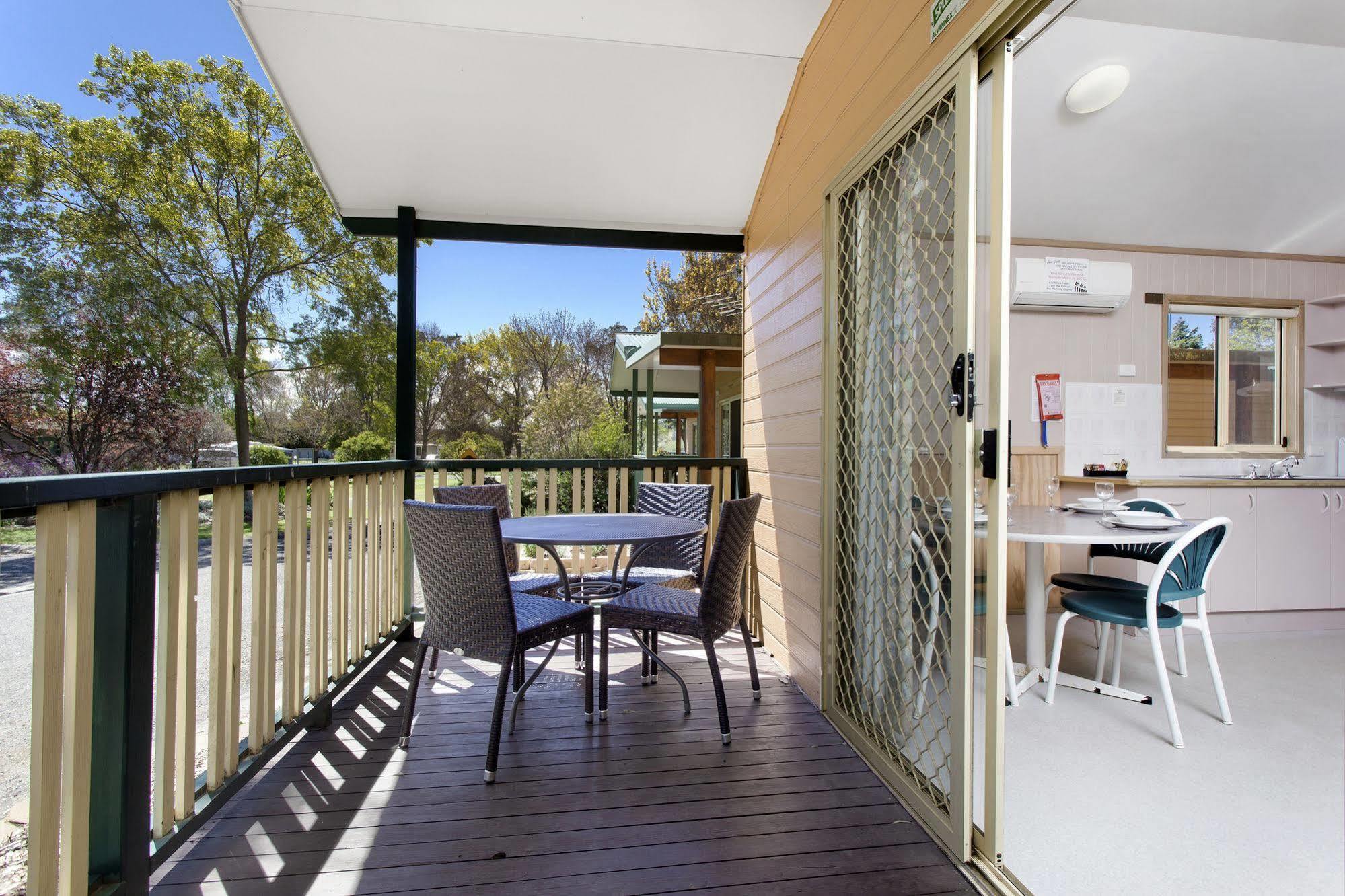 Armidale Tourist Park Hotel ภายนอก รูปภาพ